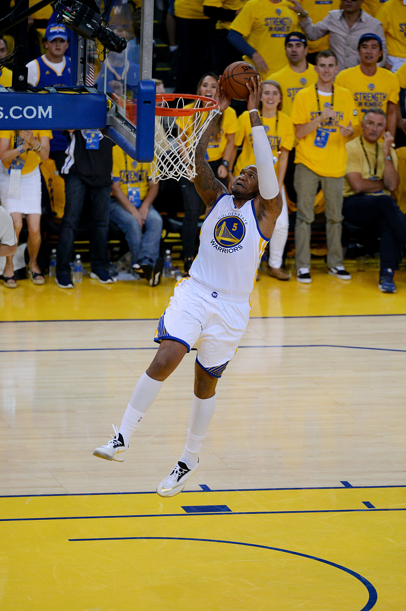 冲刺阶段体能课后,纽约尼克斯手感冰凉备战NBA总决赛,话题不断,资深球员宣示担当的简单介绍 冲刺阶段体能课后,纽约尼克斯手感冰凉备战NBA总决赛,话题不断,资深球员宣示担当的简单介绍