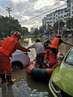 关于清晨突围战来临，浙江队围绕足总杯临场应变，态度坚定，轮换策略成焦点的信息