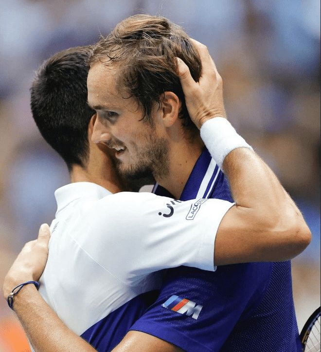 包含刚刚！今夜摩纳哥主帅复盘转折点巴塞罗那队长鼓劲，华盛顿奇才今夜豪取连胜的词条